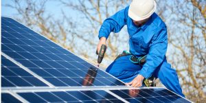 Installation Maintenance Panneaux Solaires Photovoltaïques à Gornies